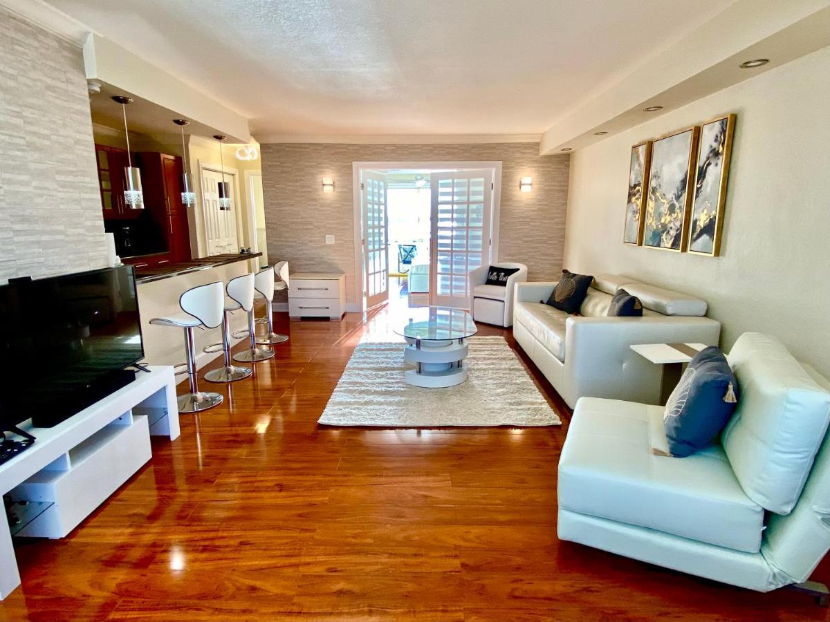 Deluxe Waterfront One Bedroom Apartment With Miami Skyline View, Free Parking 5 Mins Drive To Miami Beach Esterno foto