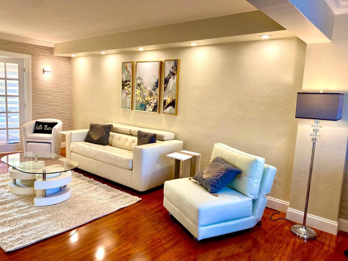 Deluxe Waterfront One Bedroom Apartment With Miami Skyline View, Free Parking 5 Mins Drive To Miami Beach Esterno foto
